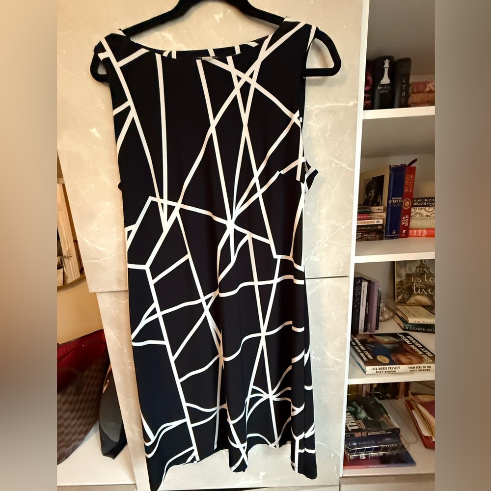 Tommy Hilfiger Black and White Geometric Dress